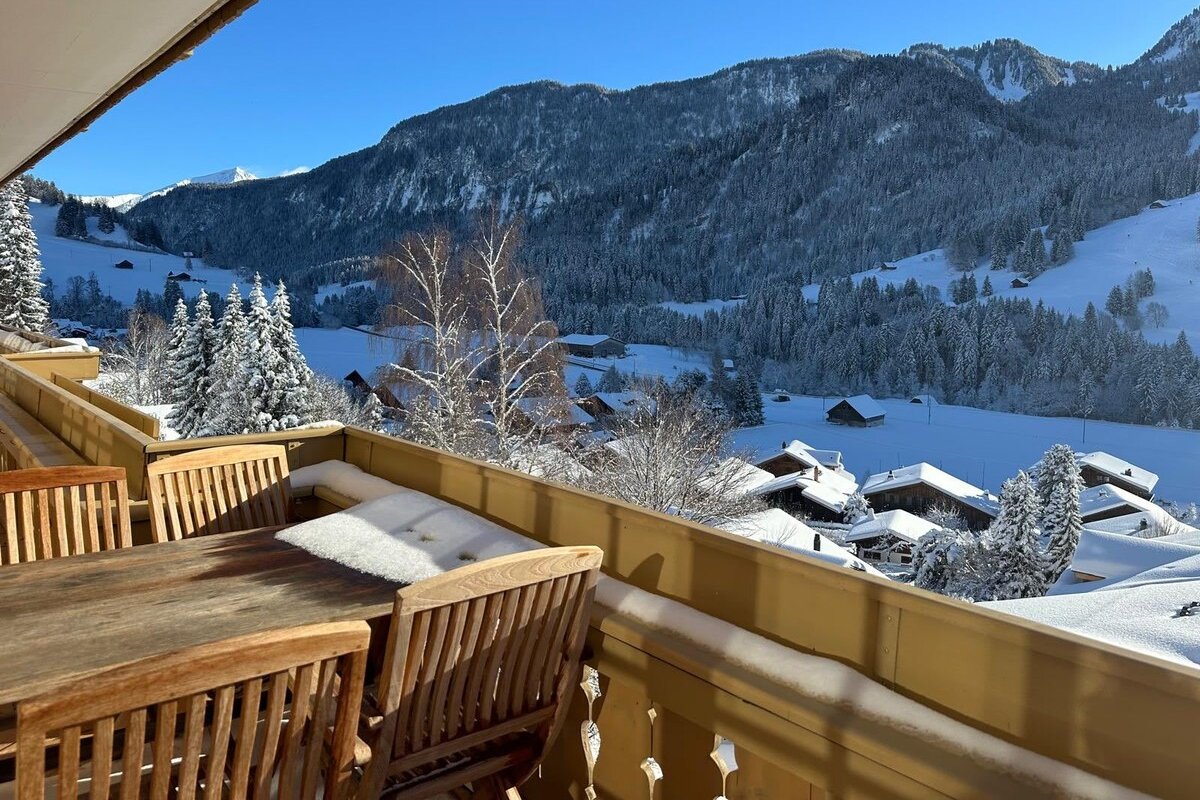 Marvelous Luxurious Furnished Flat with Outstandin gallery image 3