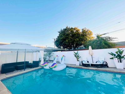 LA hidden gem, 11 min to Sofi, swimming pool