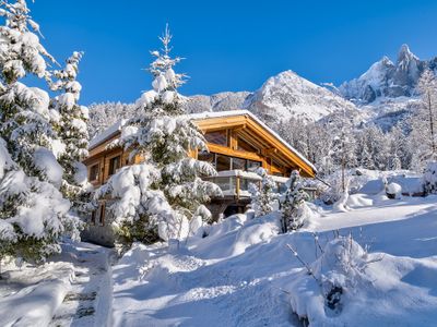 Luxury Chalet with daily pastries & housekeeping