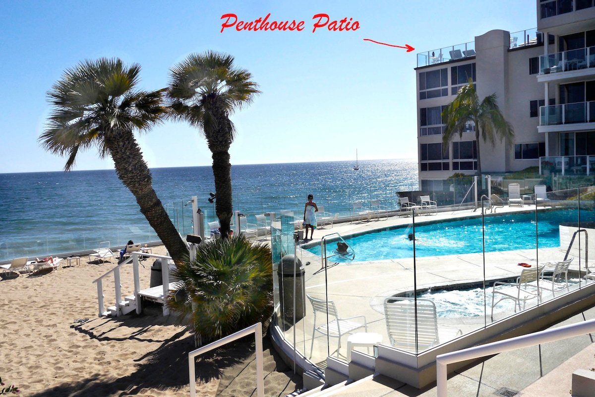 Malibu Oceanfront Luxury 2 Bedroom Penthouse. gallery image 2