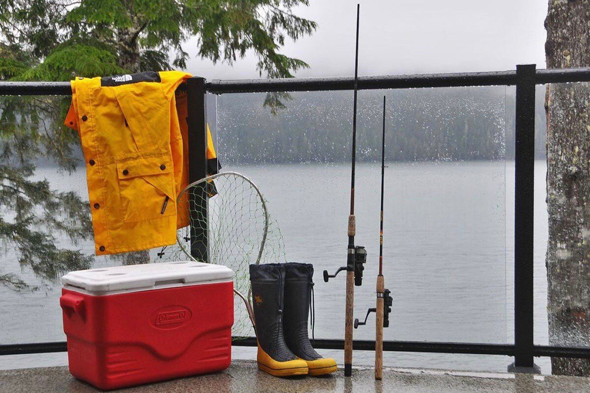 Wickham’s Wake – 3BR Oceanfront – pet friendly gallery image 4