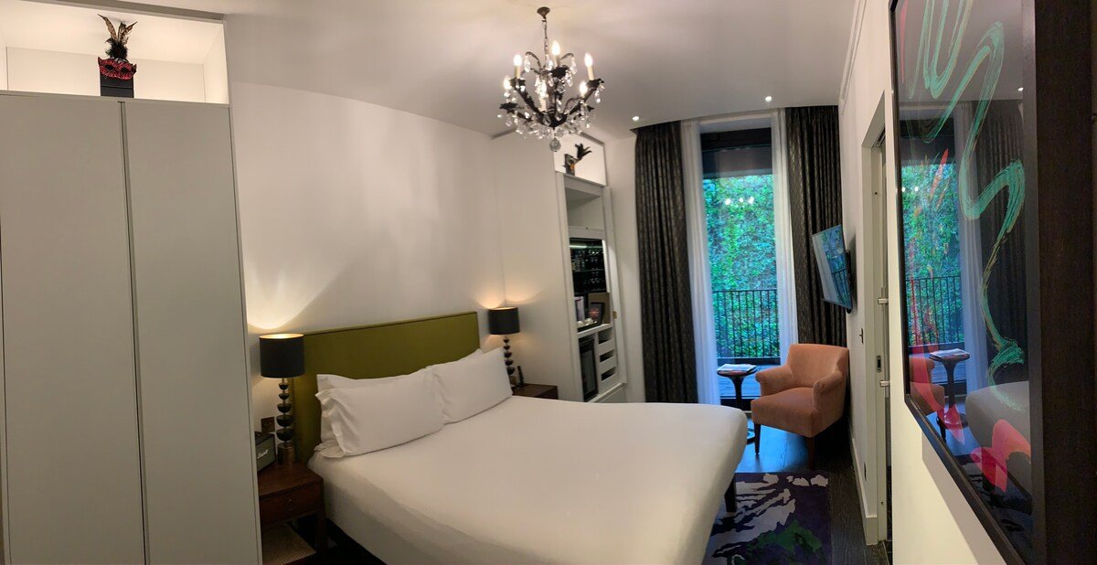 Three Bed Residence at The Mandrake Fitzrovia gallery image 5