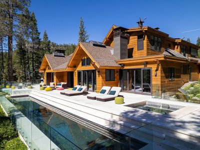 Luxury River Retreat – TLUXP