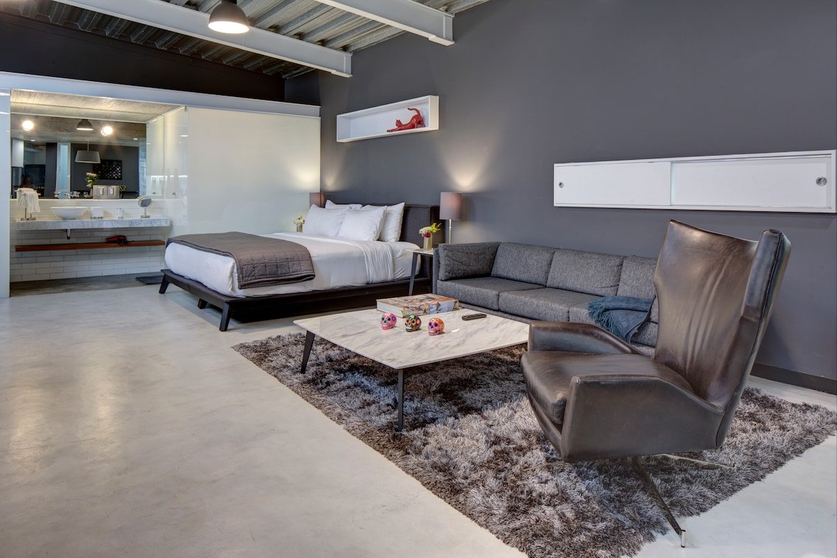 Condesa Soul PH | Private Terrace gallery image 3