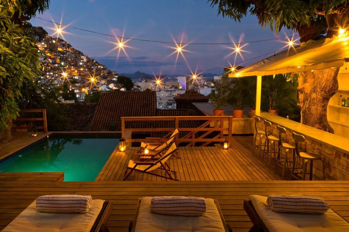 Breathtaking Villa in Ipanema by the Hill gallery image 2