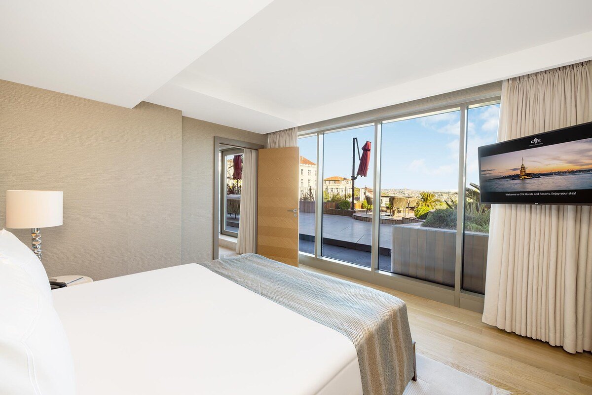 3 BR Residence Bosphorus Terrace gallery image 4