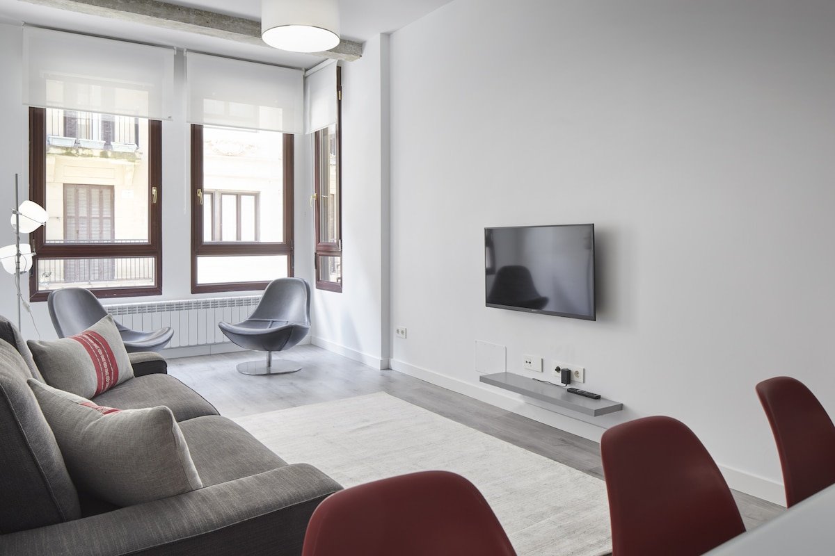 Always Easy I San Francisco gallery image 2