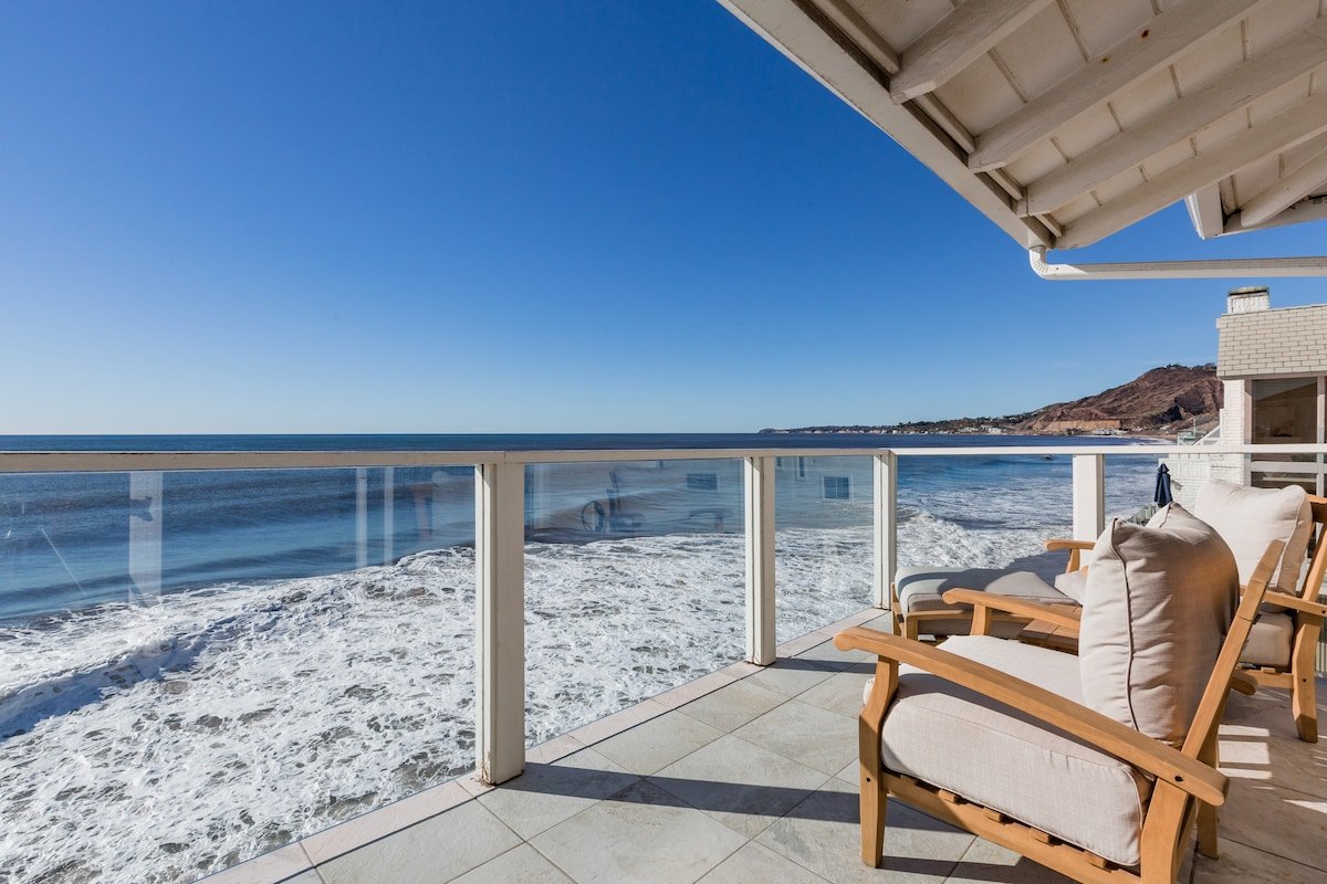 Premium Sunset Penthouse Ocean Front Malibu Road gallery image 2