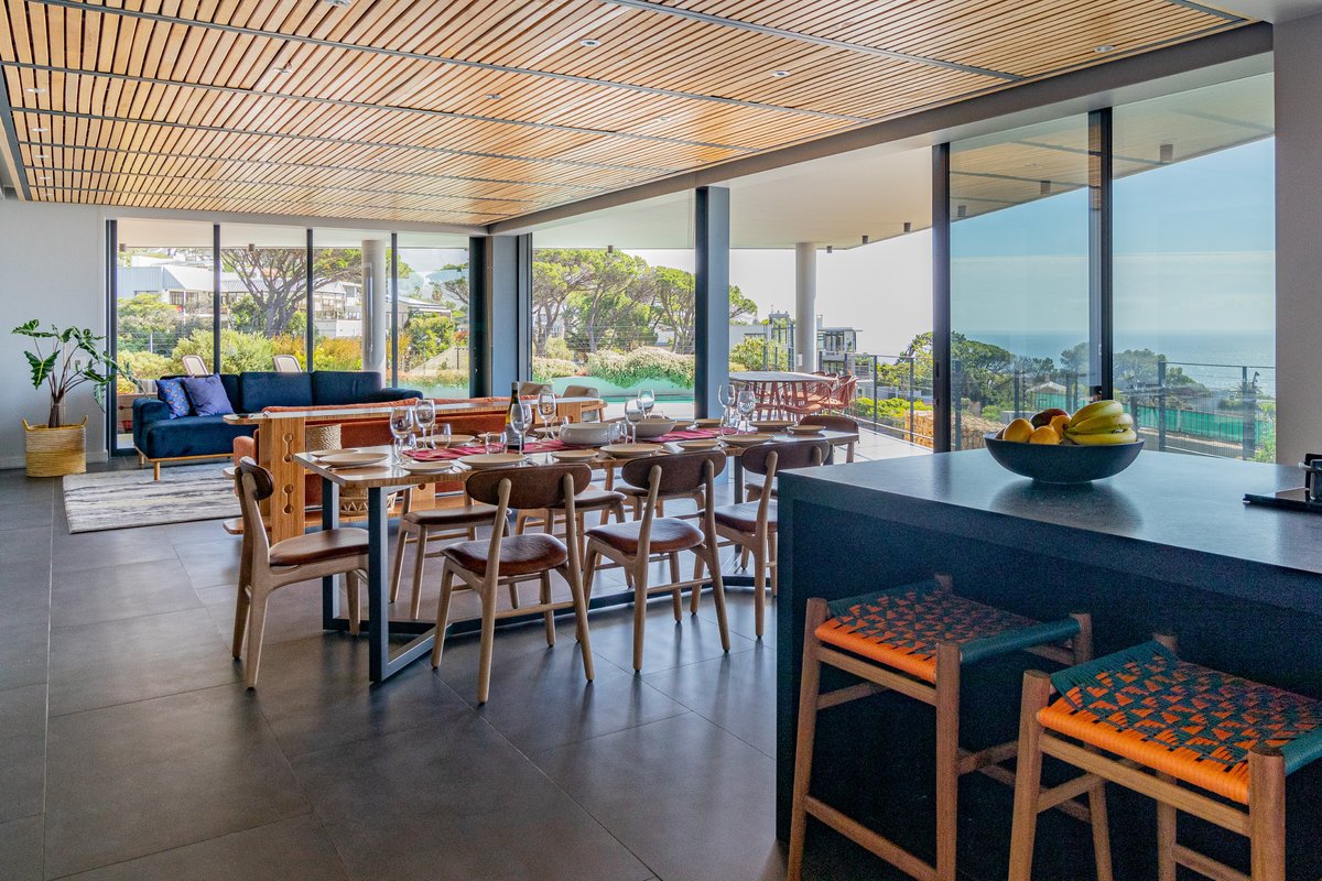 Spectacular Modern Villa with Magnificent Views