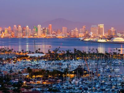 Goldenview | 4BR Ocean, City & Bay Escape + Spa