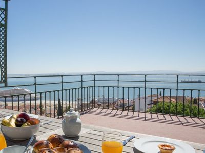 Penthouse Terrace 360º Lisbon View by LovelyStay