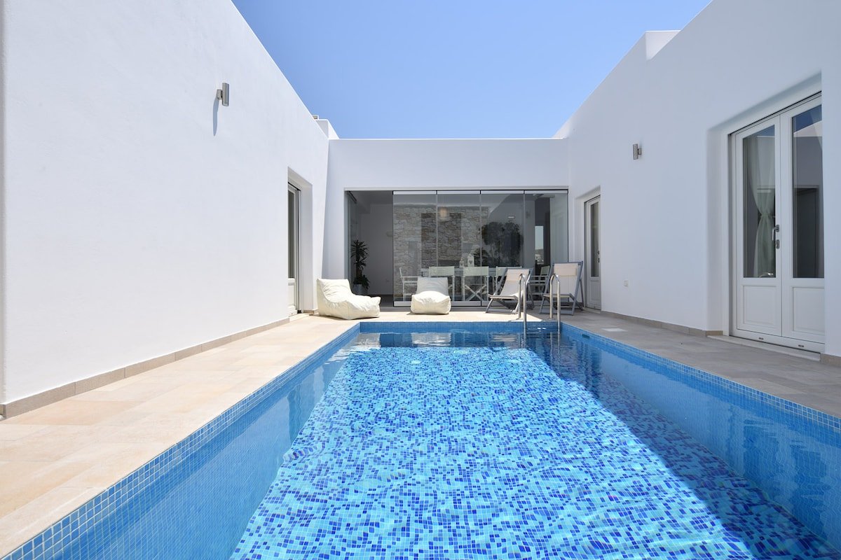 Nisides Villa Naoussa gallery image 4