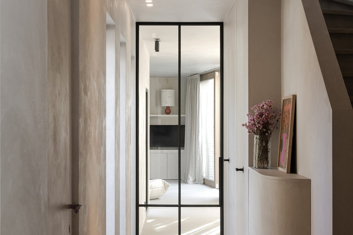 Your Luxury Home Away from Home 2 gallery image 5