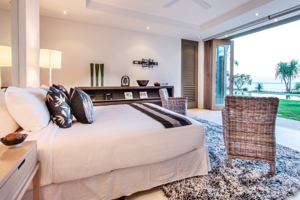 Sangsuri Villa 2: Chef, Full Service, Beachfront gallery image 3