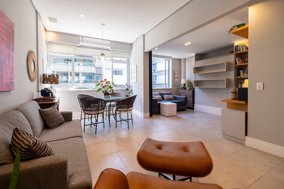 Leblon | Comfortable, Bright, and Close to the Sea gallery image 3