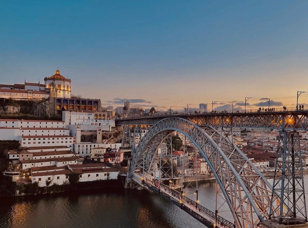 House Steps from Porto’s Best Attractions