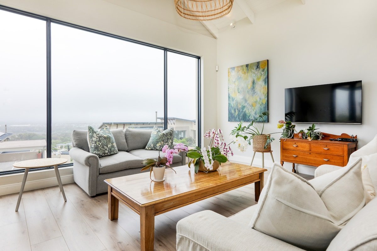 The Lookout – 4 bedrooms gallery image 3