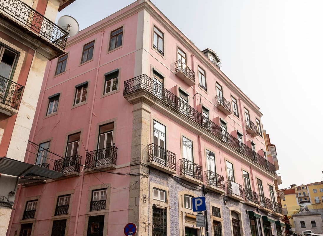 Pink Palace – 16 bedrooms for large groups