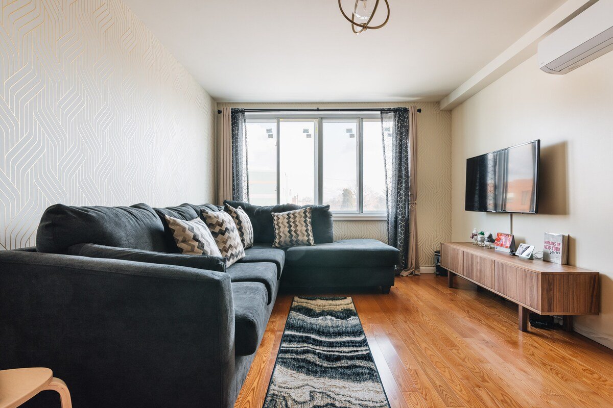 NYC║2 Bedroom 2 BA║ FREE Garage Parking gallery image 4