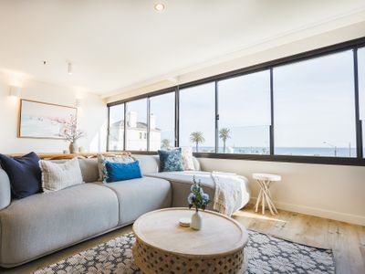 Luxury Beach View Escape