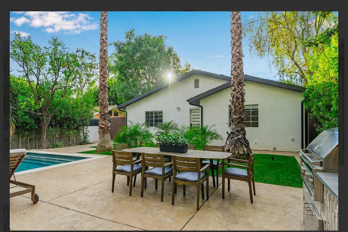 Your own private retreat. gallery image 5