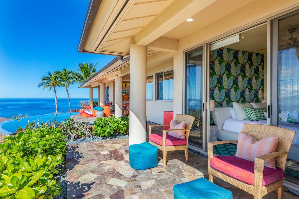 Oceanfront Luxury Living w/ Private Pool and Spa gallery image 5