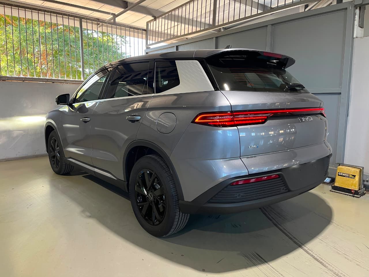 Used car gallery