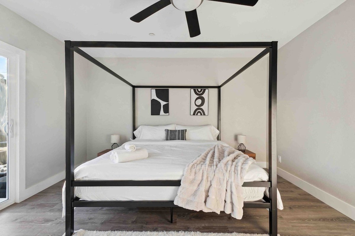 Poolhouse Near Universal Studios! gallery image 4