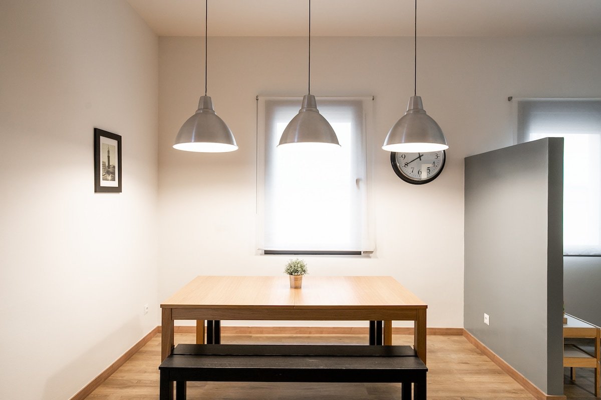 H7YOG22 Large apartment in Gracia (3 bedrooms) gallery image 3