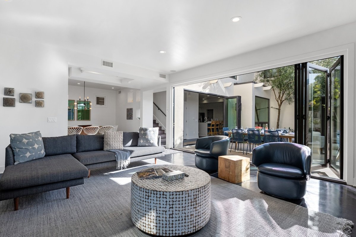 Ocean Views & Steps to Beach -Casa Kolmar La Jolla gallery image 4