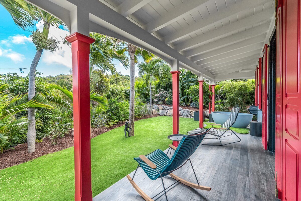 Genevieve gallery image 3