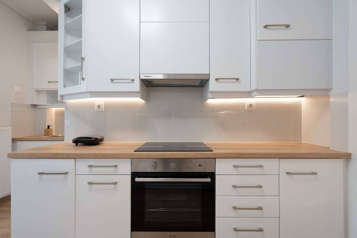 “Seven Hills” Luxury Residence with Rooftop Patio gallery image 4