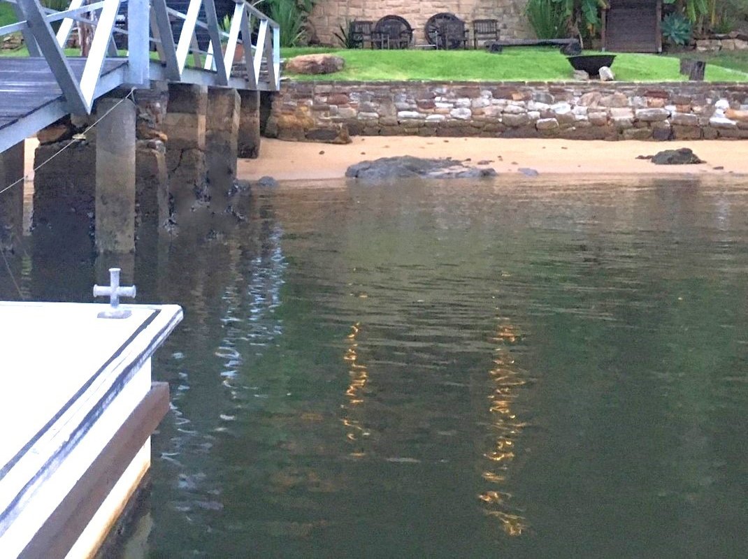 Julians On Coba . Waterfront . Hawkesbury River
