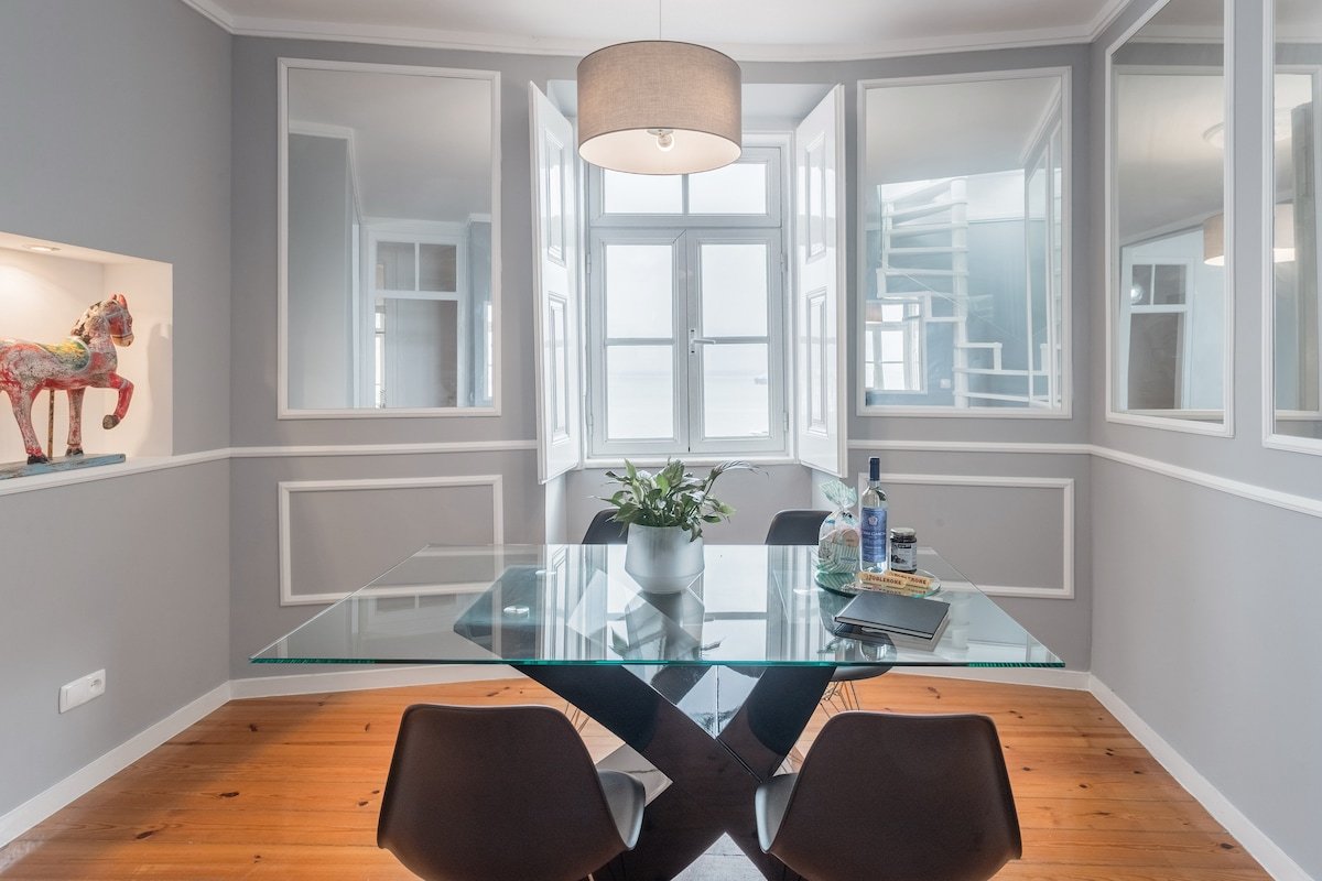 Rooftop-terrace with River-View – Design Apartment gallery image 3