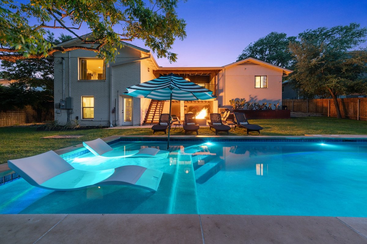Hip Haven – HUGE POOL 1 Mi from SoCo & Downtown gallery image 4