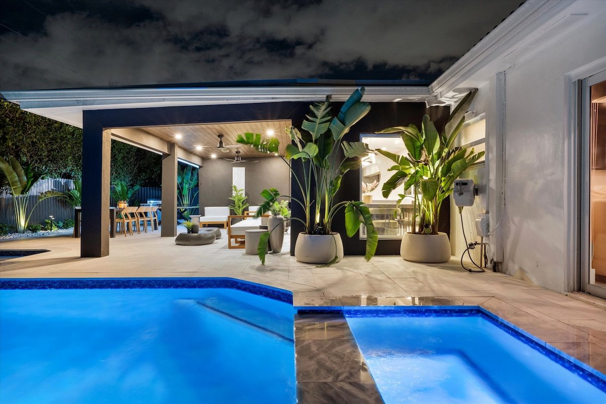 New Luxurious tropical retreat 65 pooljacuzzi