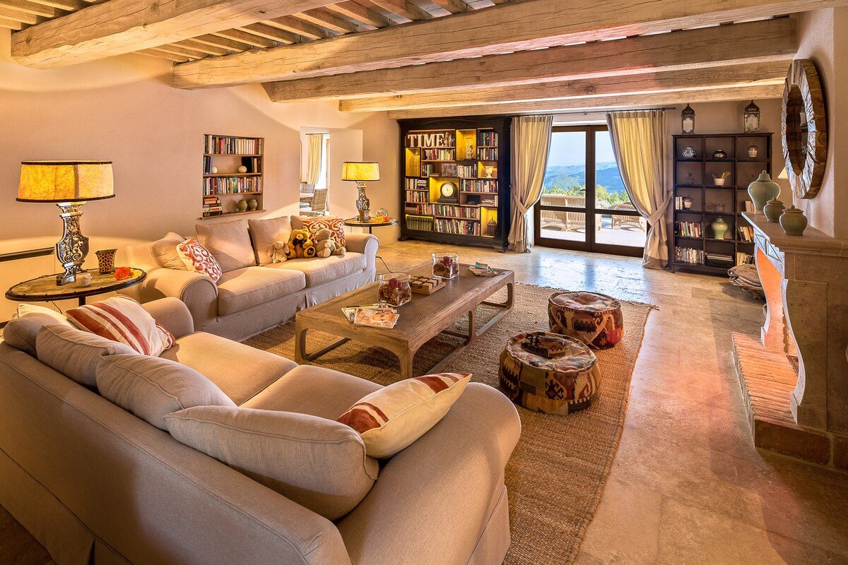 Santa Croce gallery image 2