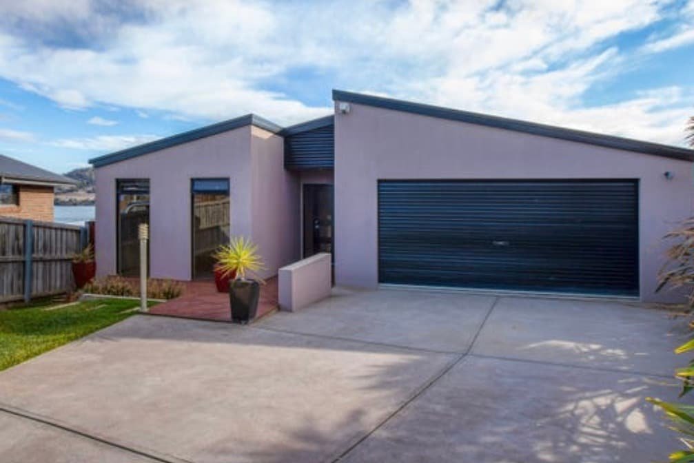 Sunset Escape gallery image 5