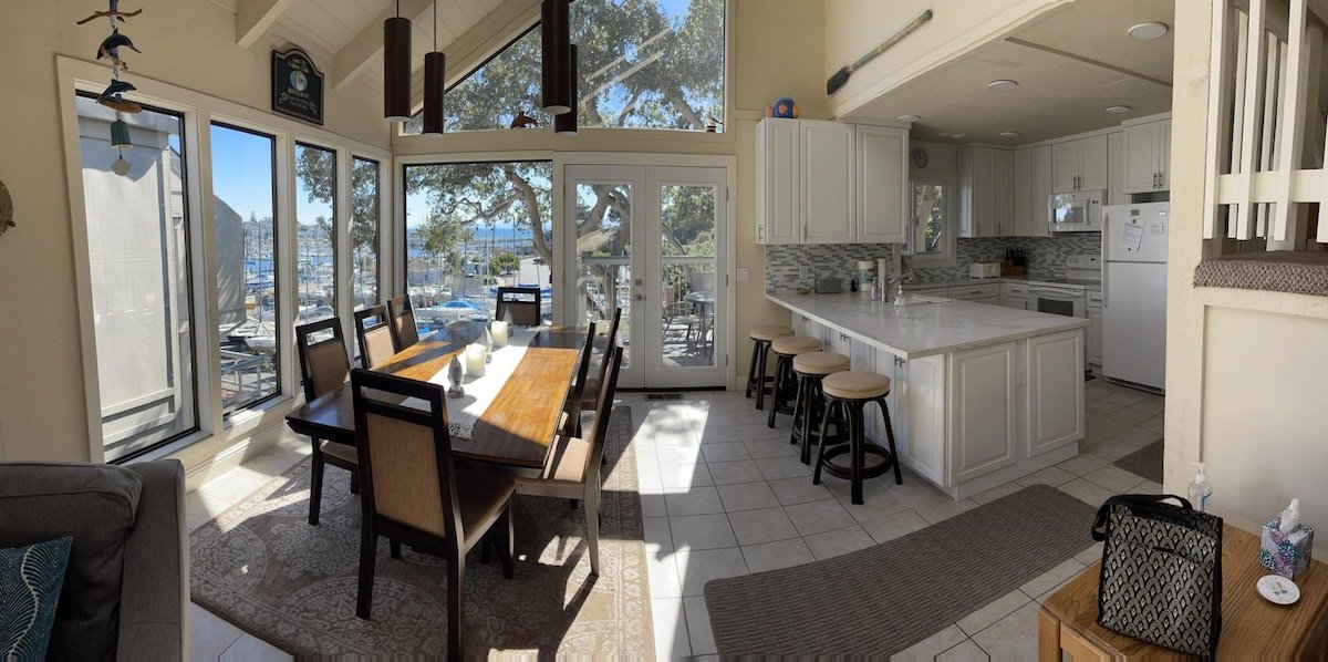 Fab Harbor/Ocean Views – Min to Beaches/Boardwalk gallery image 2