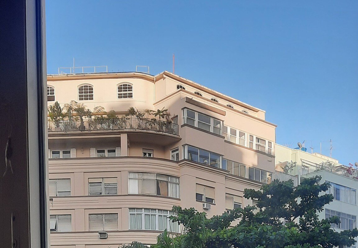 Comfort and great location Copacabana/Ipanema gallery image 5