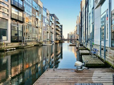 Luxury Canalhouse with Floating Terrace & Parking