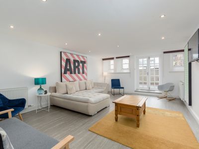 York Place City Centre 3 bedroom Duplex Apartment