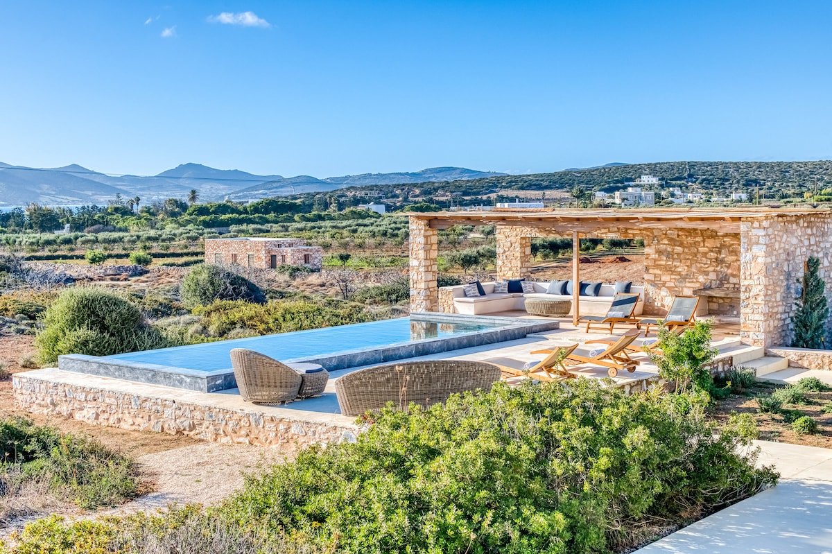 Villa Bella with private pool gallery image 2