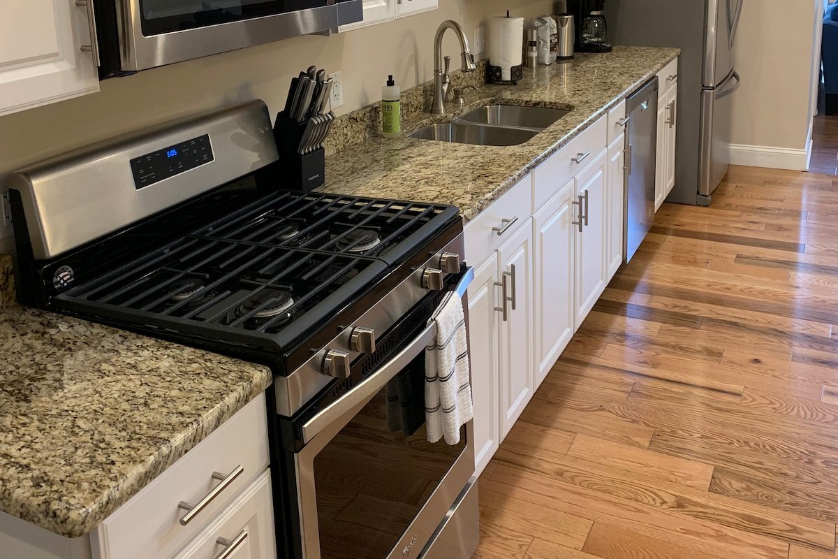 TwinStar In Central Downtown gallery image 4