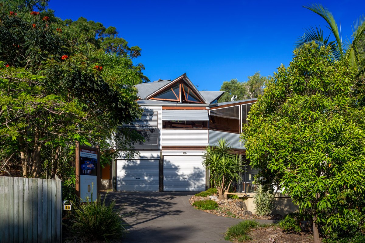 Dome House – Eco & Pet Friendly Treehouse