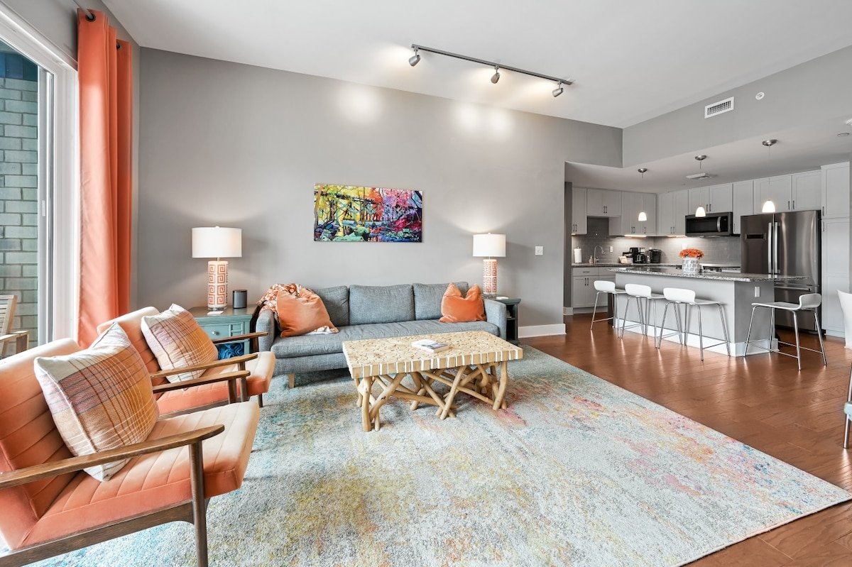 Rare Three Bedroom in Downtown Asheville gallery image 4