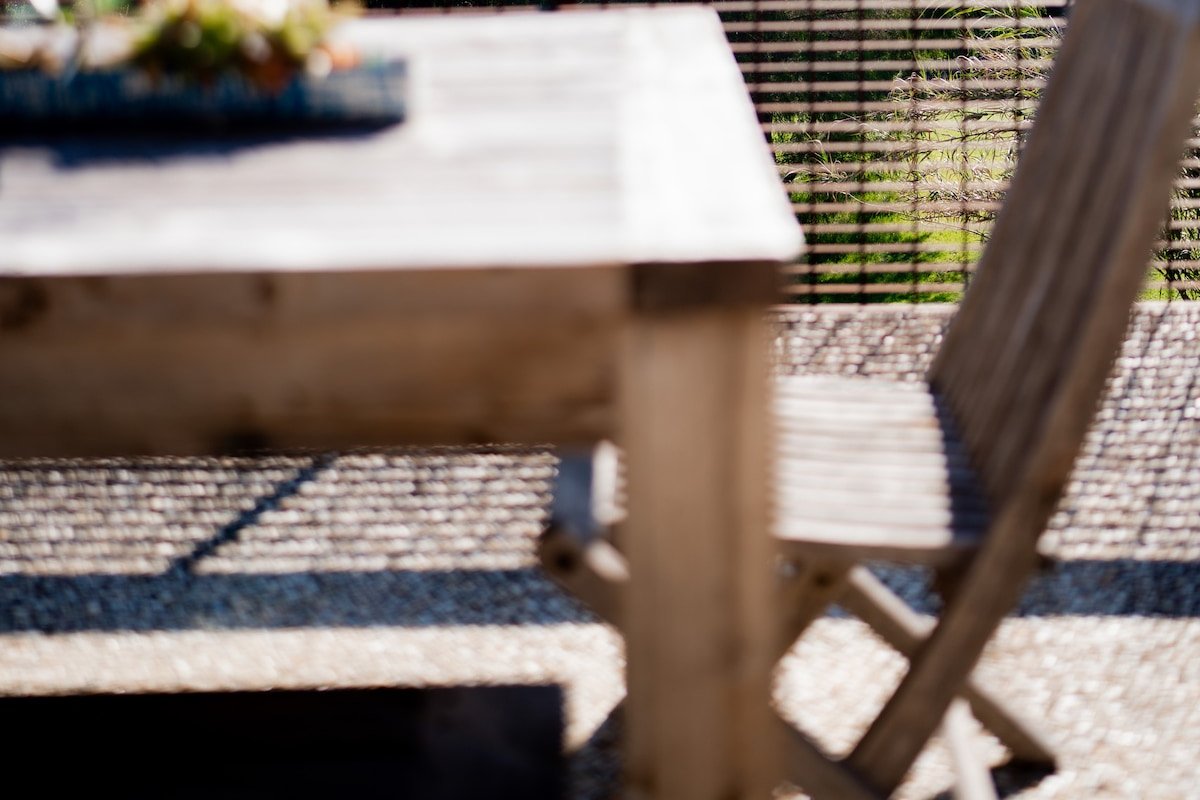 Artful country escape with a Floating Pool! gallery image 5