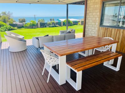 Stunning Falcon beach house with epic ocean views