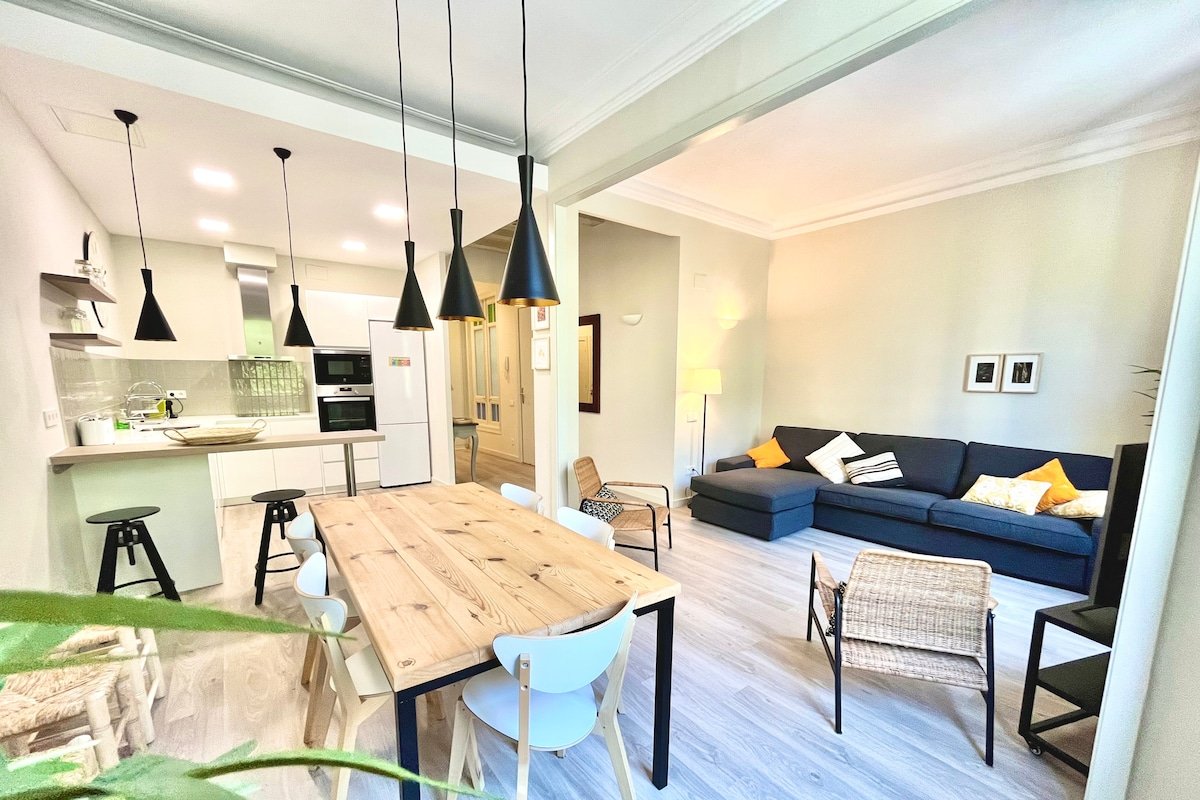 Just perfect for visiting. gallery image 2