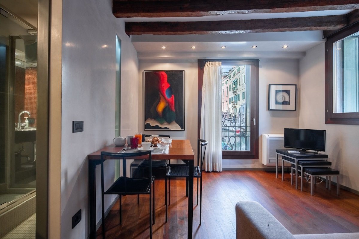 Ve.N.I.Ce. Cera Canal View gallery image 3